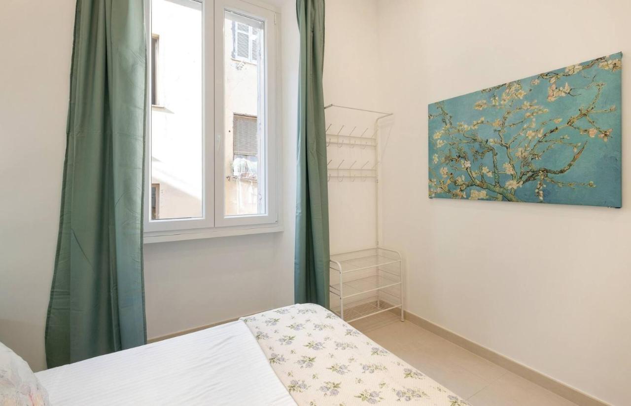 רומא Iflat Lovely And Bright 2 Bed Flat Near Termini מראה חיצוני תמונה